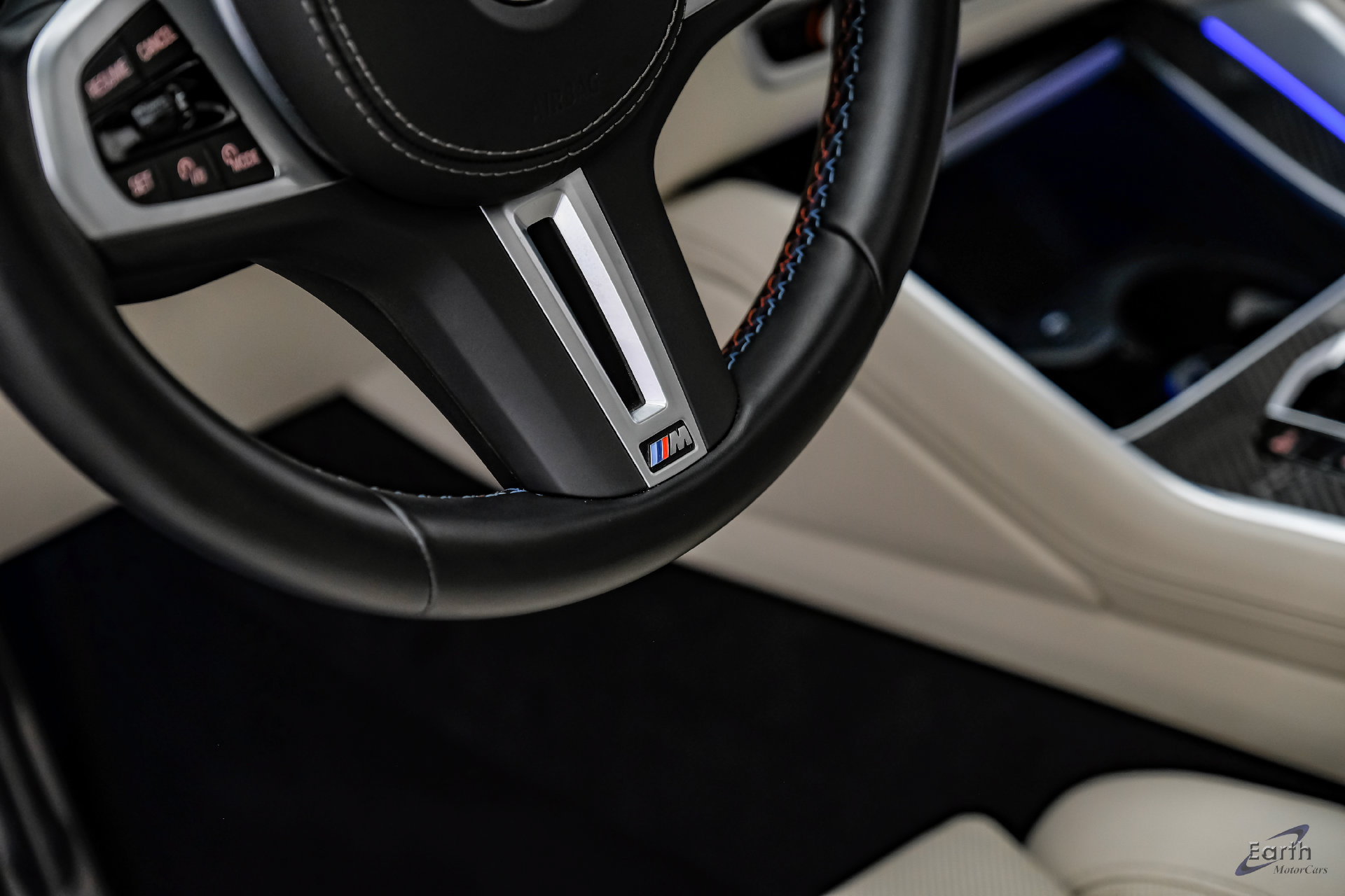 Used 2025 BMW X6 M60i w/ M Sport Professional Package AWD/4WD image 45