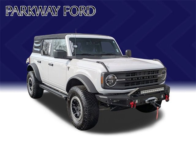 Used 2021 Ford Bronco 4-Door w/ Sasquatch Package image 3
