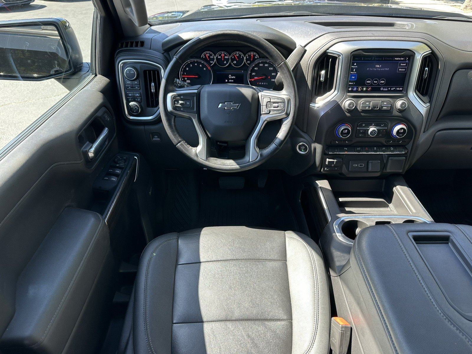 Used 2022 Chevrolet Silverado 1500 LT Trail Boss w/ LT Trail Boss Premium Package AWD/4WD image 16