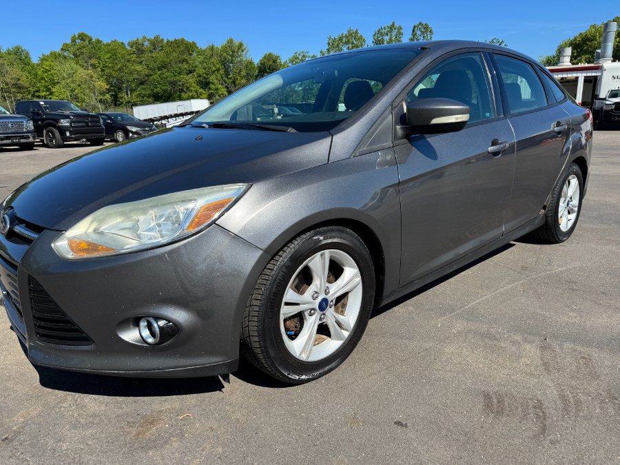 Used 2014 Ford Focus SE FWD image 9