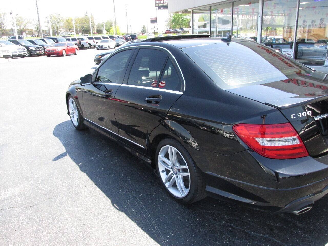 Used 2012 Mercedes-Benz C 300 4MATIC Sedan image 38