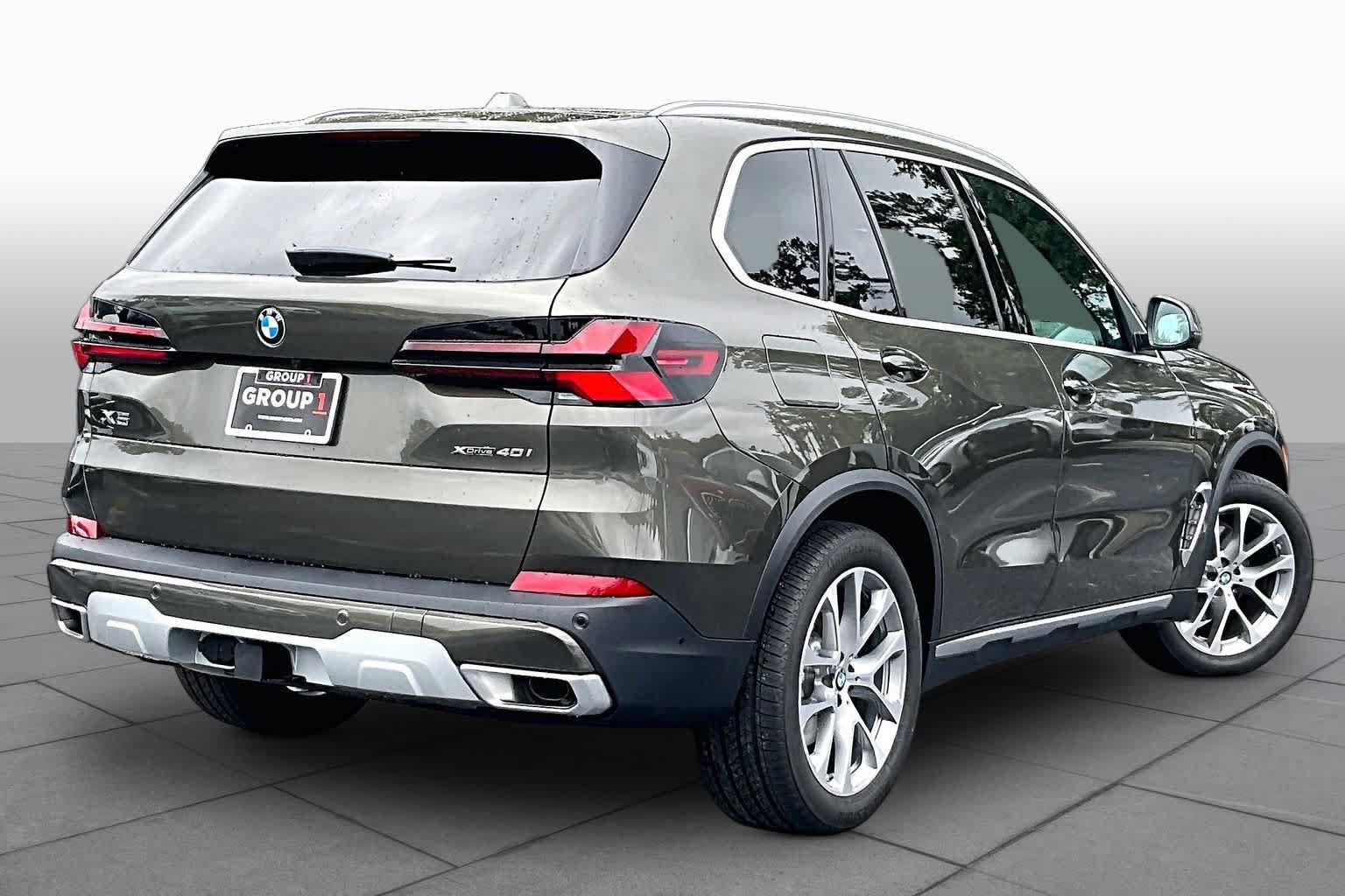 Used 2026 BMW X5 xDrive40i w/ Premium Package AWD/4WD image 13