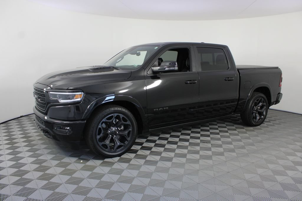 Used 2024 RAM 1500 Limited AWD/4WD image 2