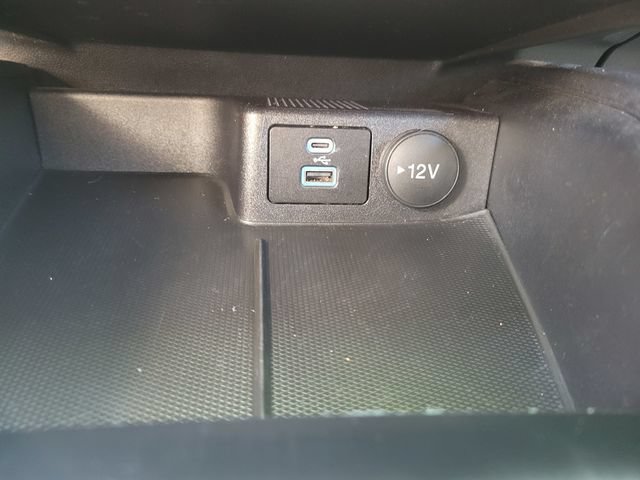Used 2022 Ford Escape SE w/ Convenience Package FWD image 25