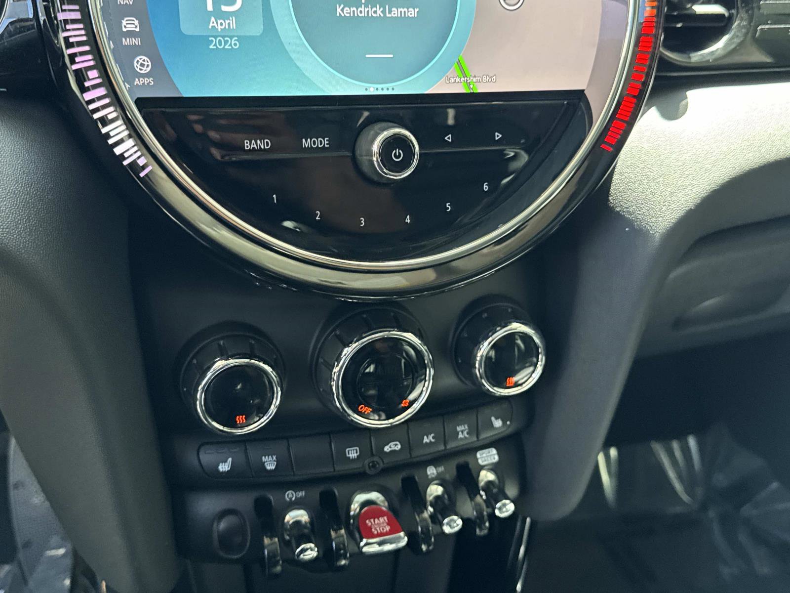 Certified 2023 MINI Cooper S w/ Multitone Edition FWD image 19