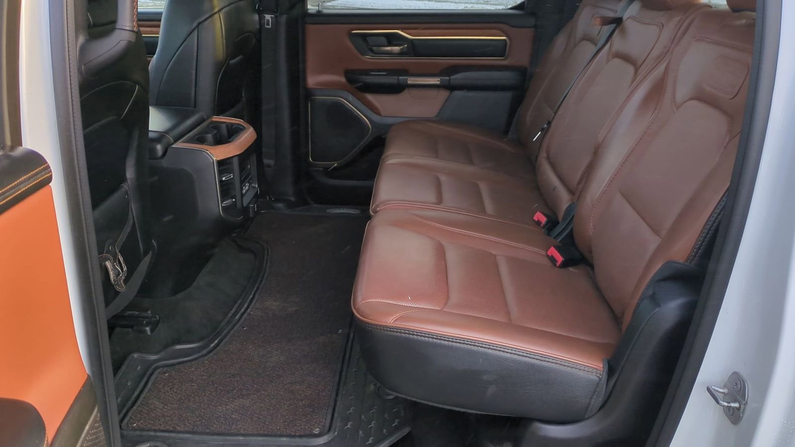 Used 2022 RAM 1500 Limited w/ Body-Colour Bumper Group image 20