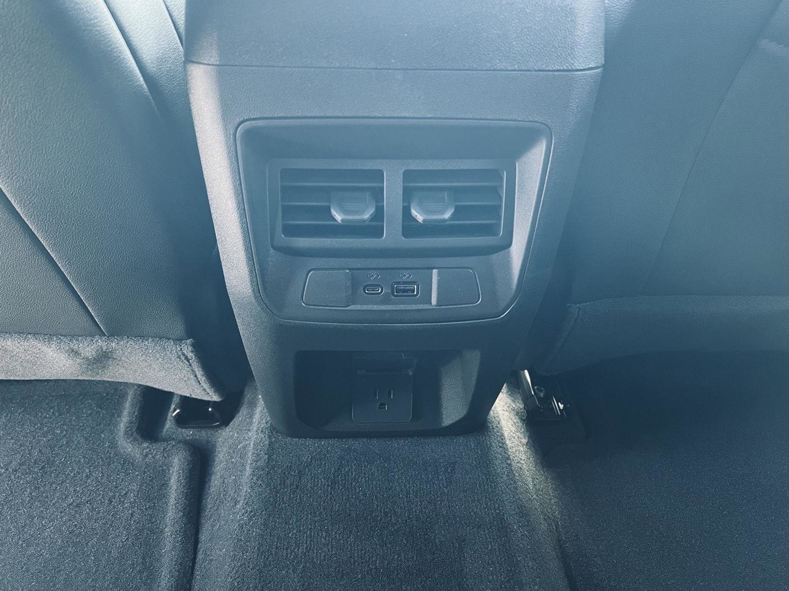 New 2026 GMC Canyon AT4 image 38