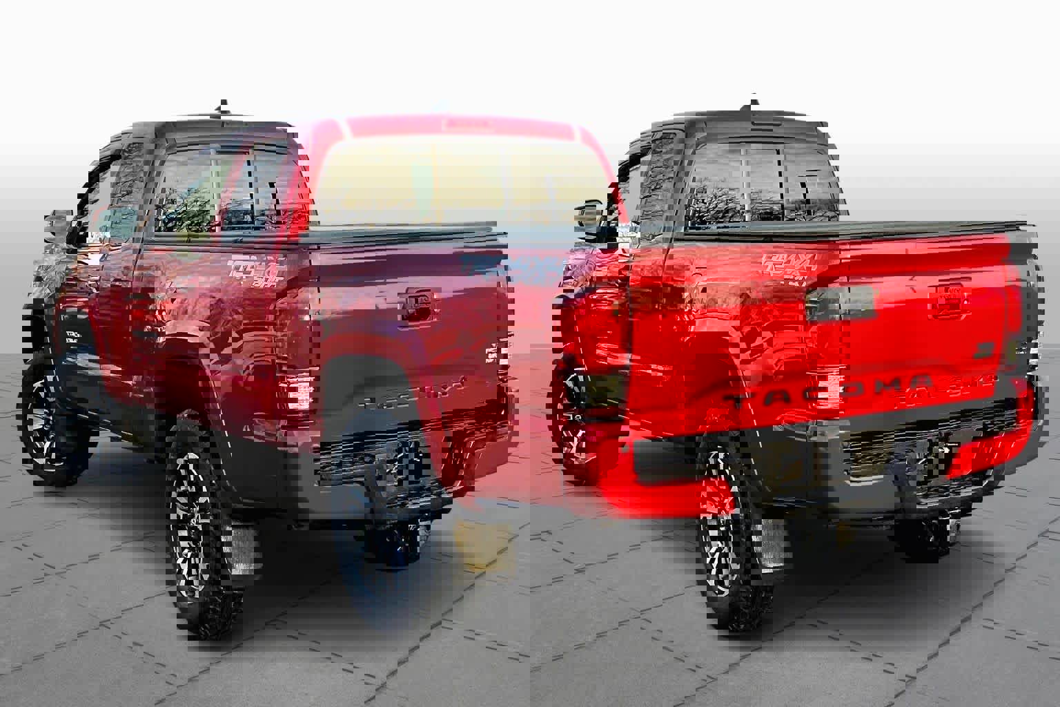 Certified 2017 Toyota Tacoma TRD Sport image 11