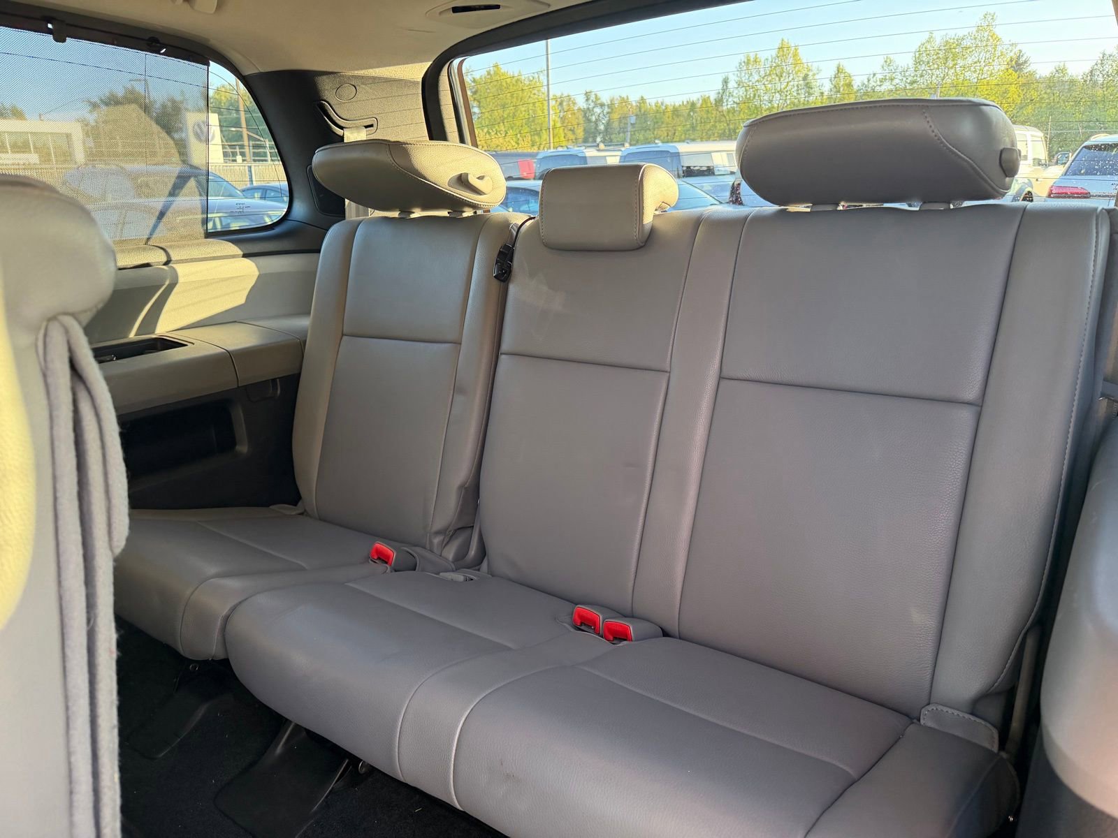 Used 2012 Toyota Sequoia Limited AWD/4WD image 10