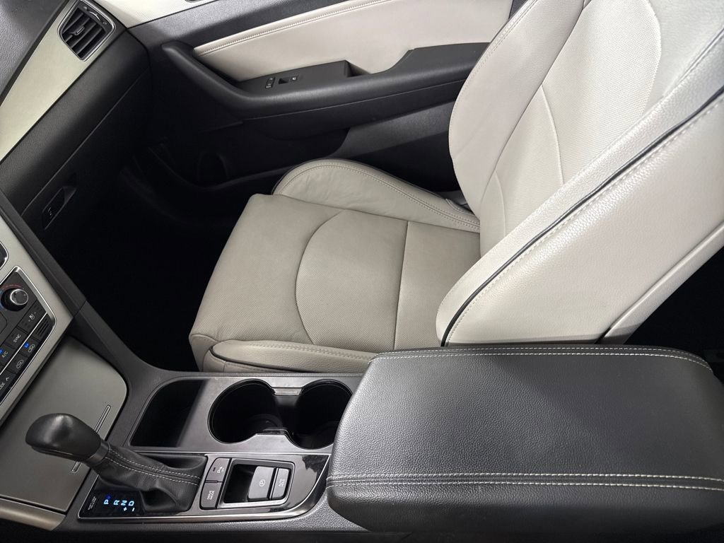Used 2015 Hyundai Sonata Limited 2.0T image 18
