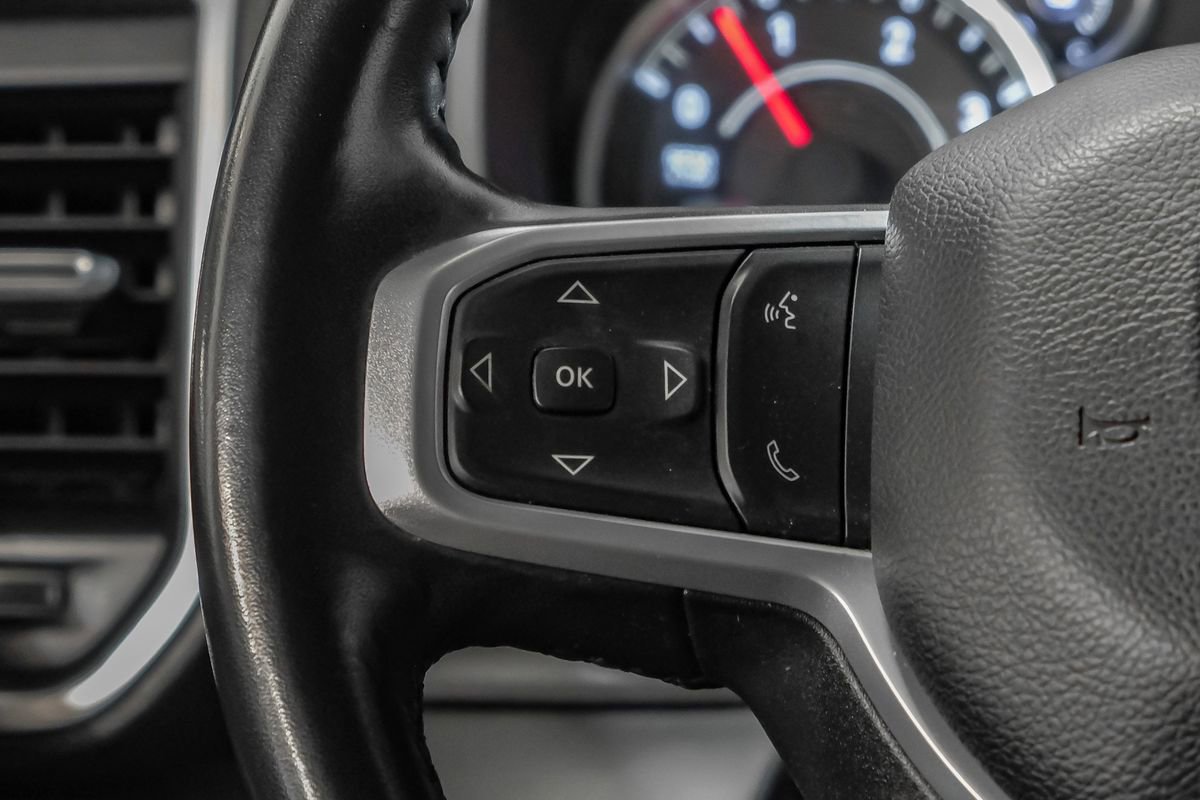 Used 2024 RAM 3500 Big Horn image 17