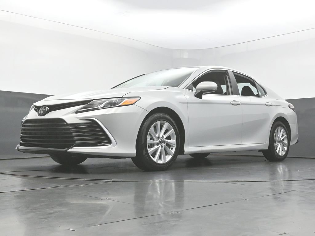 Used 2024 Toyota Camry LE FWD image 49