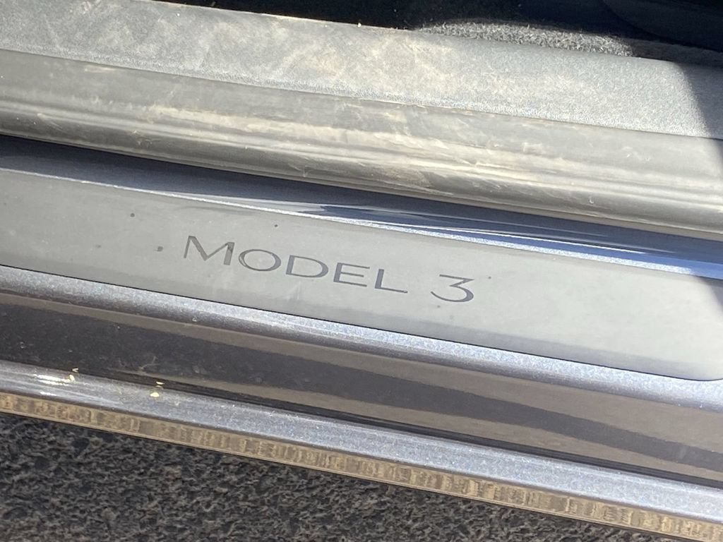 Used 2023 Tesla Model 3 Standard Range RWD image 26