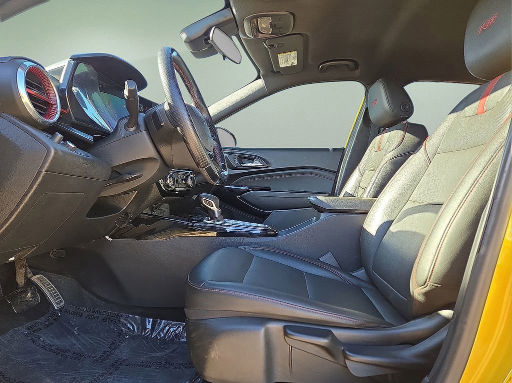 Used 2024 Chevrolet Trax RS w/ Driver Confidence Package image 22