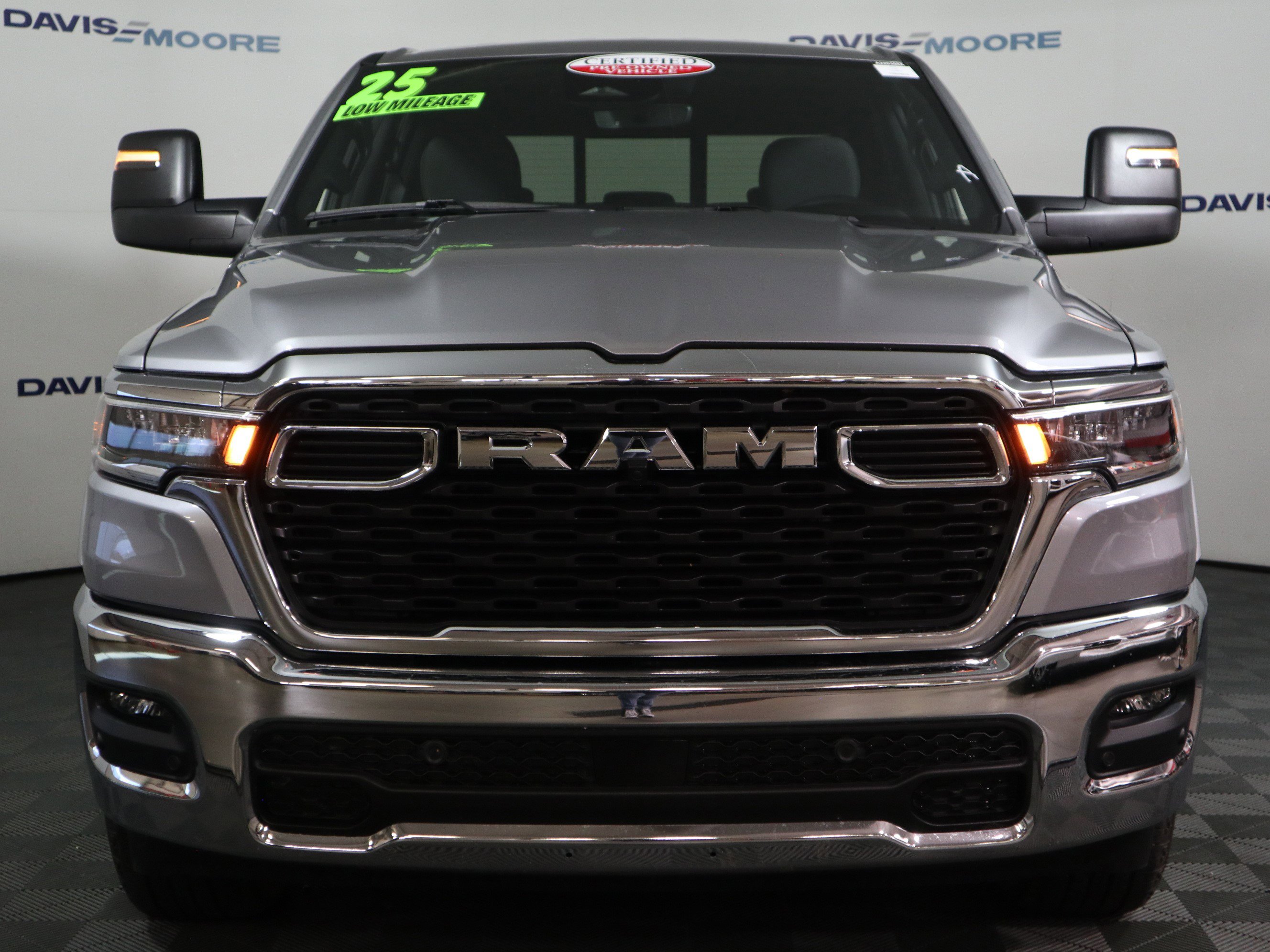 Used 2025 RAM 1500 Big Horn AWD/4WD image 13
