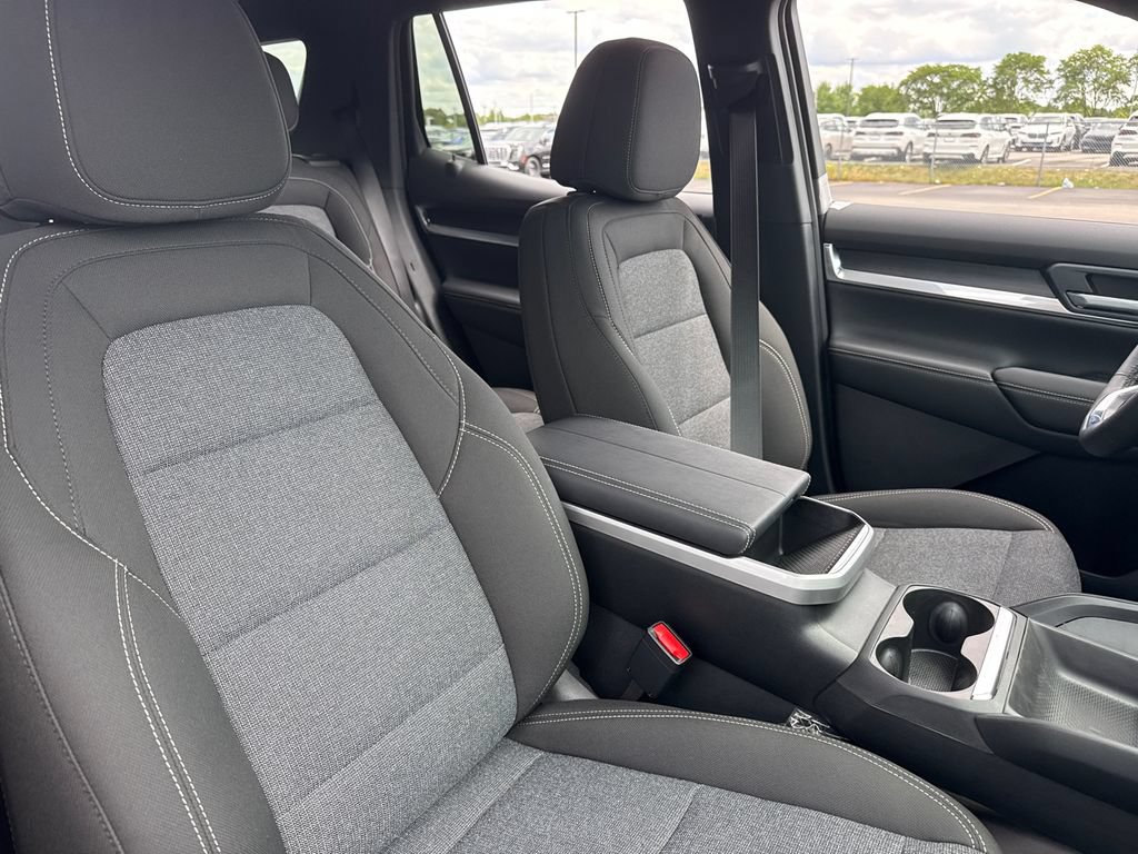New 2027 GMC Terrain Elevation w/ Black Edition AWD/4WD image 36
