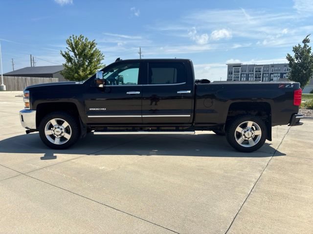 Used 2019 Chevrolet Silverado 2500 LTZ w/ Vortec Plus Package AWD/4WD image 41