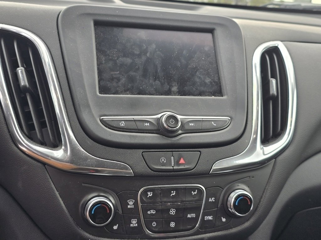 Used 2022 Chevrolet Equinox LT image 19