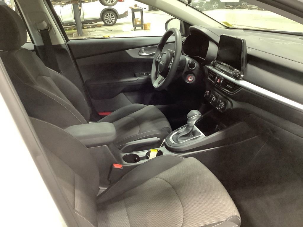 Certified 2023 Kia Forte LXS w/ LXS Technology Package image 6