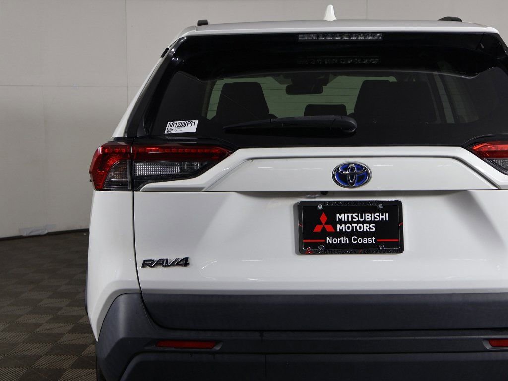 Used 2020 Toyota RAV4 XLE w/ Convenience Package AWD/4WD image 14