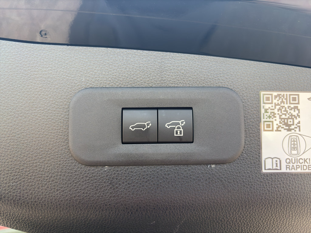 Certified 2025 Toyota Crown Signia AWD/4WD image 12