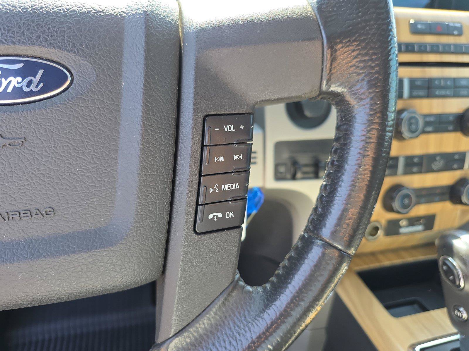 Used 2011 Ford F150 Lariat w/ Lariat Chrome Pkg AWD/4WD image 23