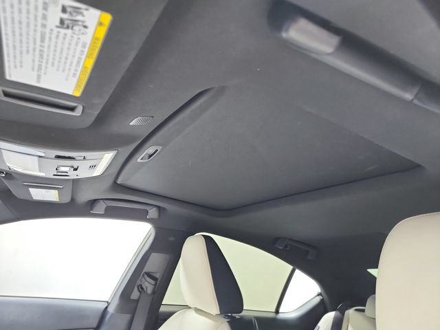 Used 2022 Lexus IS 350 F Sport w/ Accessory Package RWD image 21