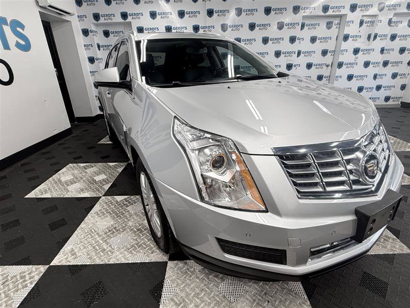 Used 2013 Cadillac SRX Luxury AWD/4WD image 3