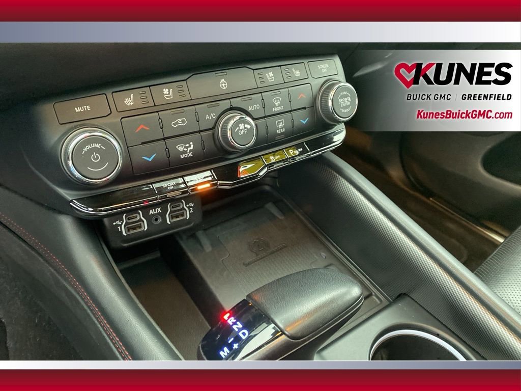 Used 2024 Dodge Durango R/T image 28