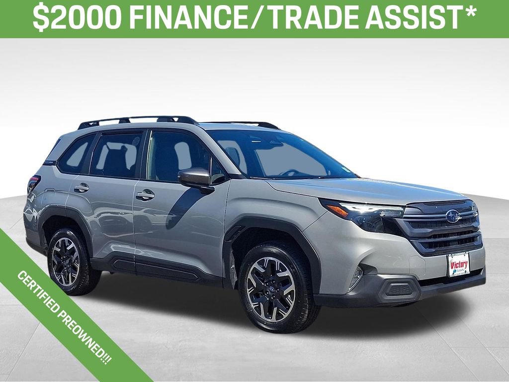 Used 2025 Subaru Forester Premium image 1