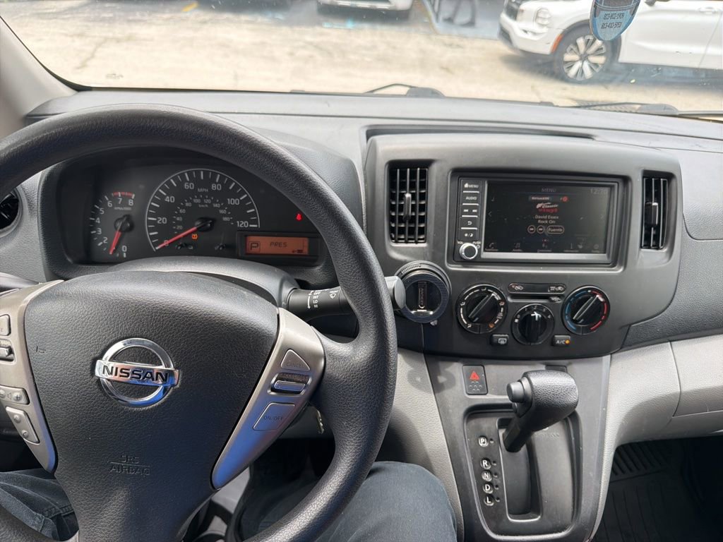 Used 2020 Nissan NV200 S w/ Back Door Glass Package FWD image 7