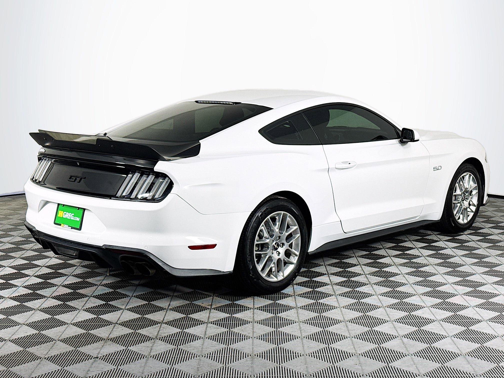 Used 2018 Ford Mustang GT RWD image 10