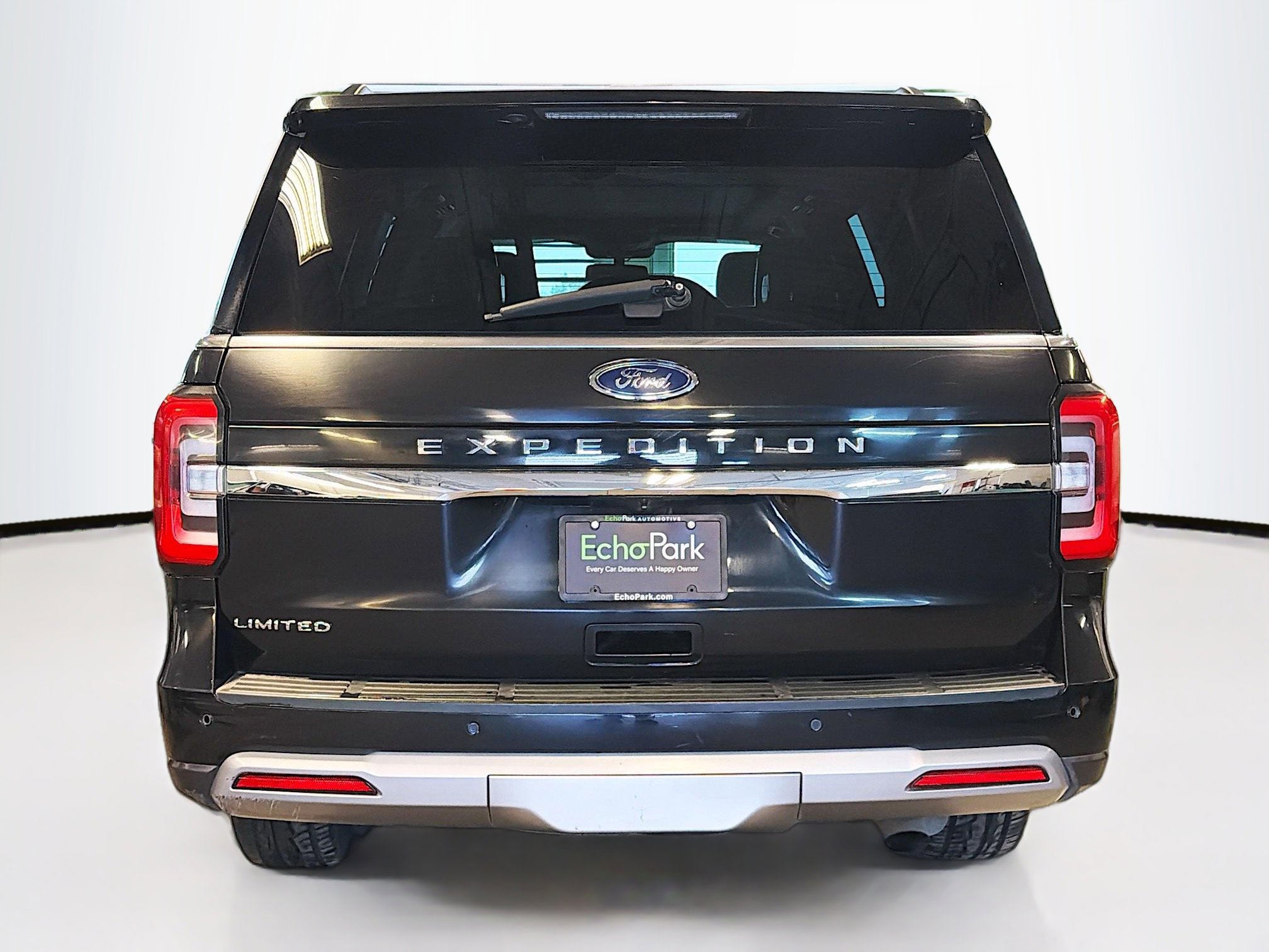 Used 2024 Ford Expedition Limited image 7