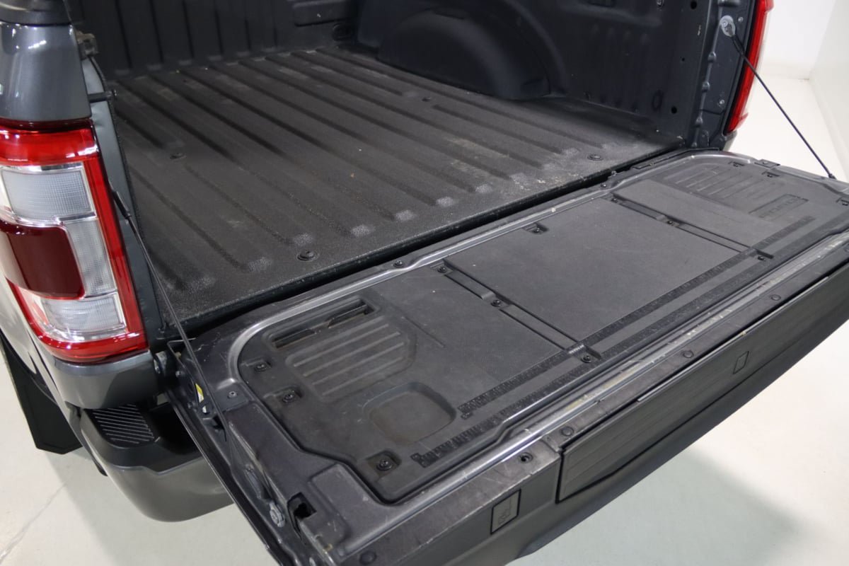 Used 2021 Ford F150 Lariat w/ Equipment Group 502A High AWD/4WD image 16