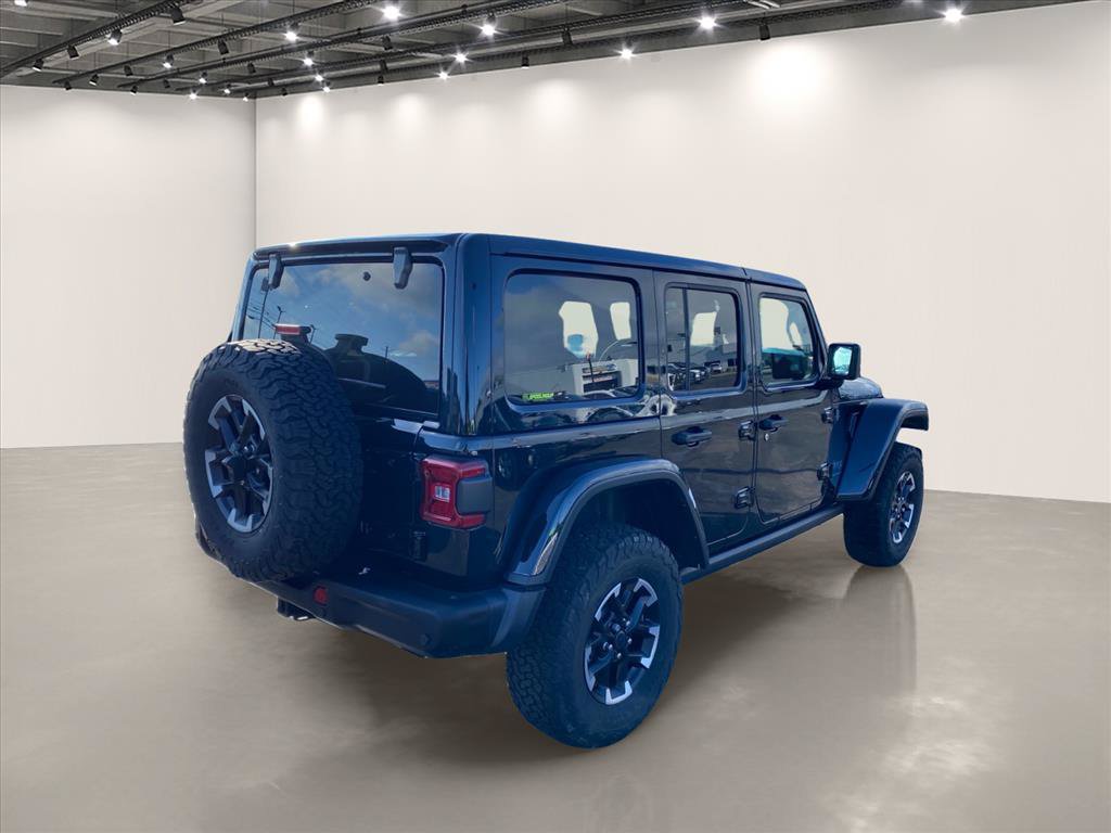 Used 2024 Jeep Wrangler Unlimited Rubicon 4xe AWD/4WD image 7