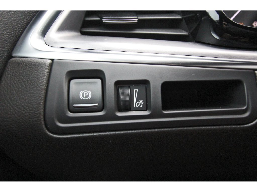 Used 2023 Cadillac XT5 Luxury FWD image 19