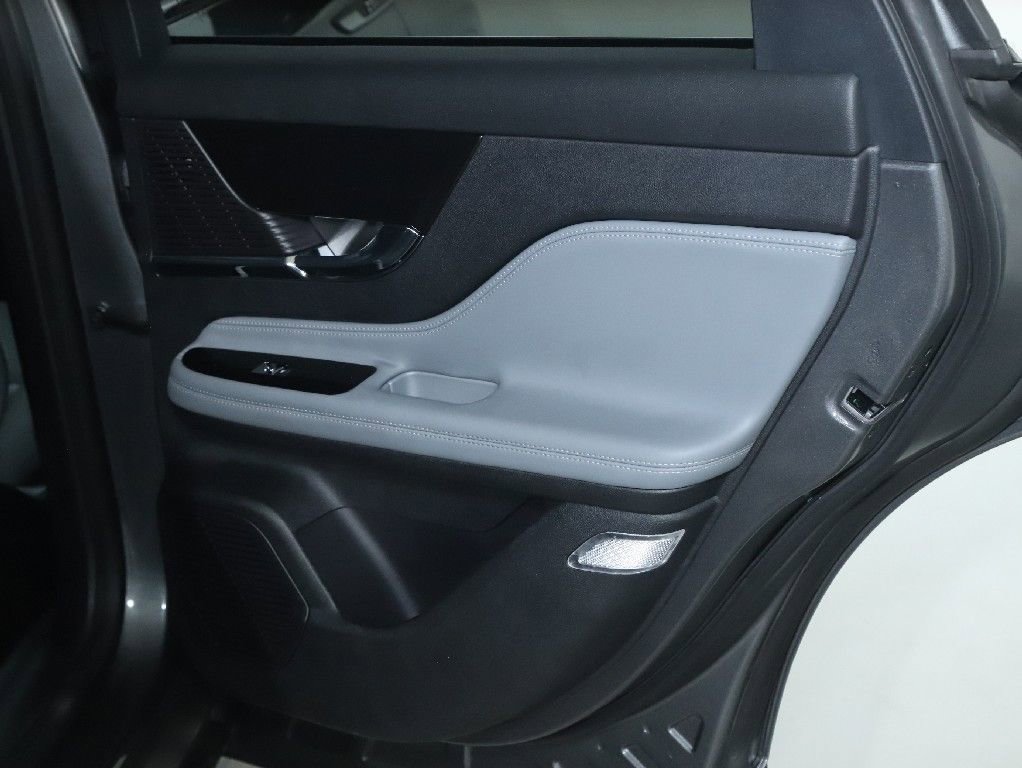 Used 2022 Lincoln Corsair AWD w/ Equipment Group 101A image 29