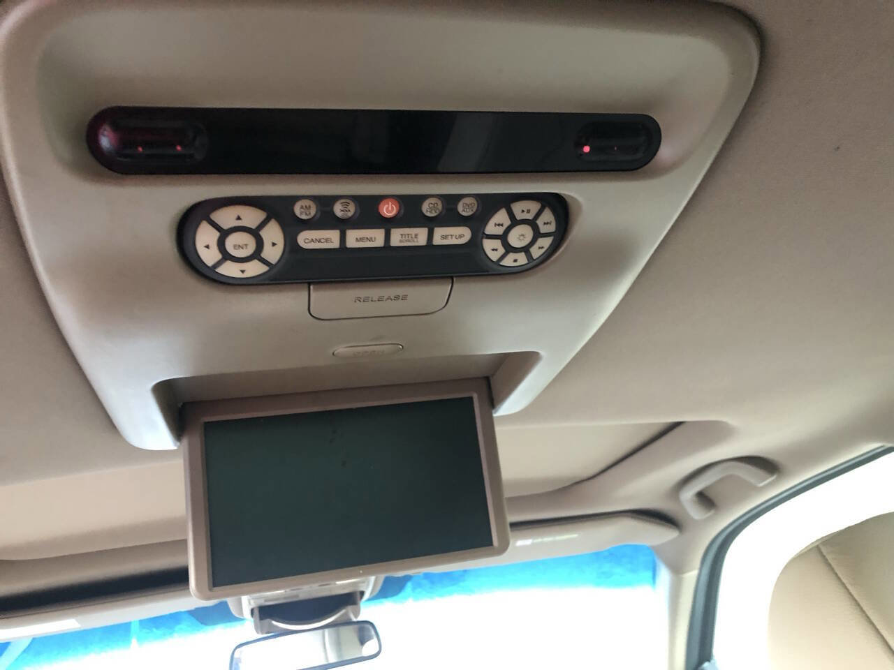 Used 2012 Honda Pilot Touring image 10