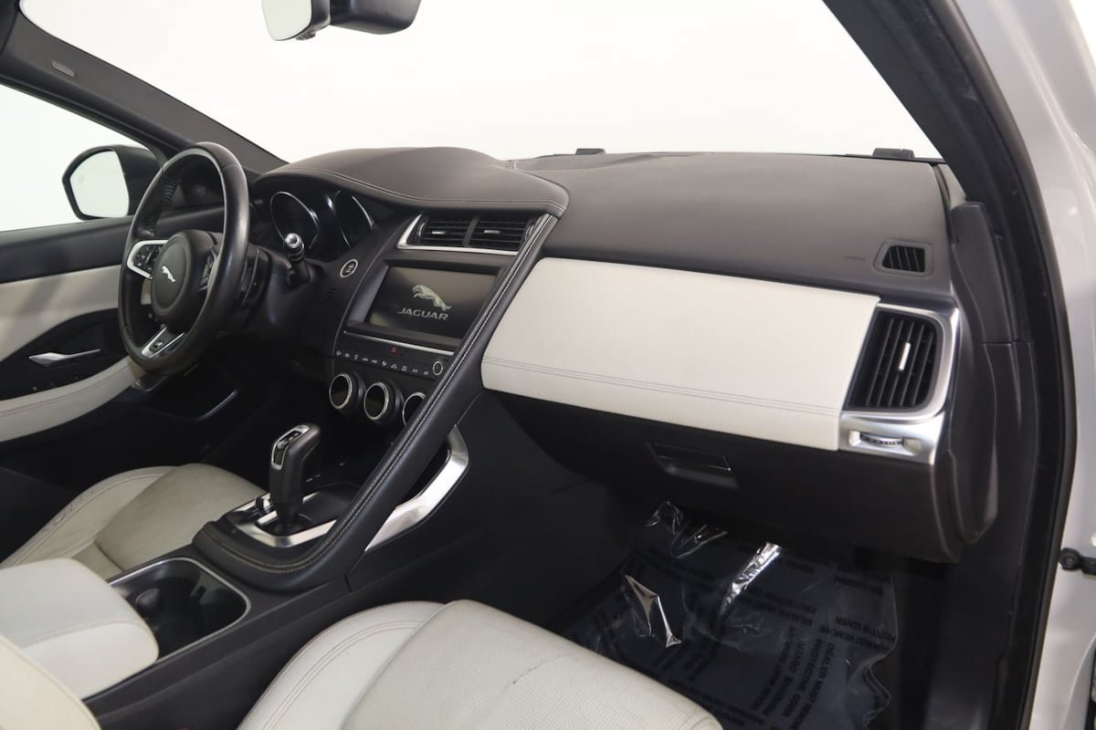 Used 2018 Jaguar E-PACE R-Dynamic S AWD/4WD image 40