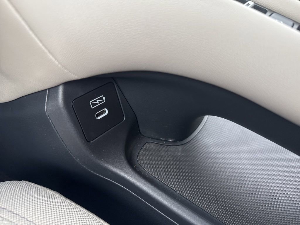 Certified 2026 Honda HR-V LX image 28