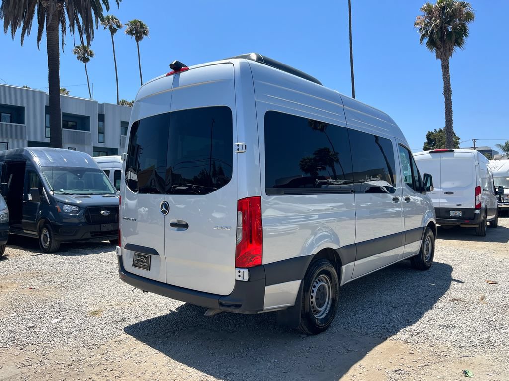 Used 2024 Mercedes-Benz Sprinter 2500 image 6