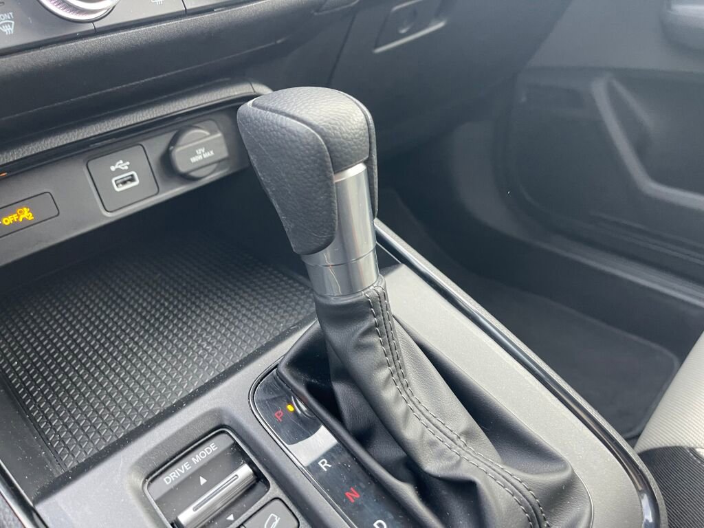 Used 2024 Honda CR-V LX image 12