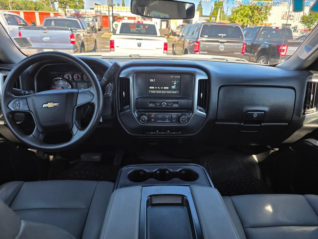 Used 2017 Chevrolet Silverado 1500 W/T w/ Trailering Package AWD/4WD image 5
