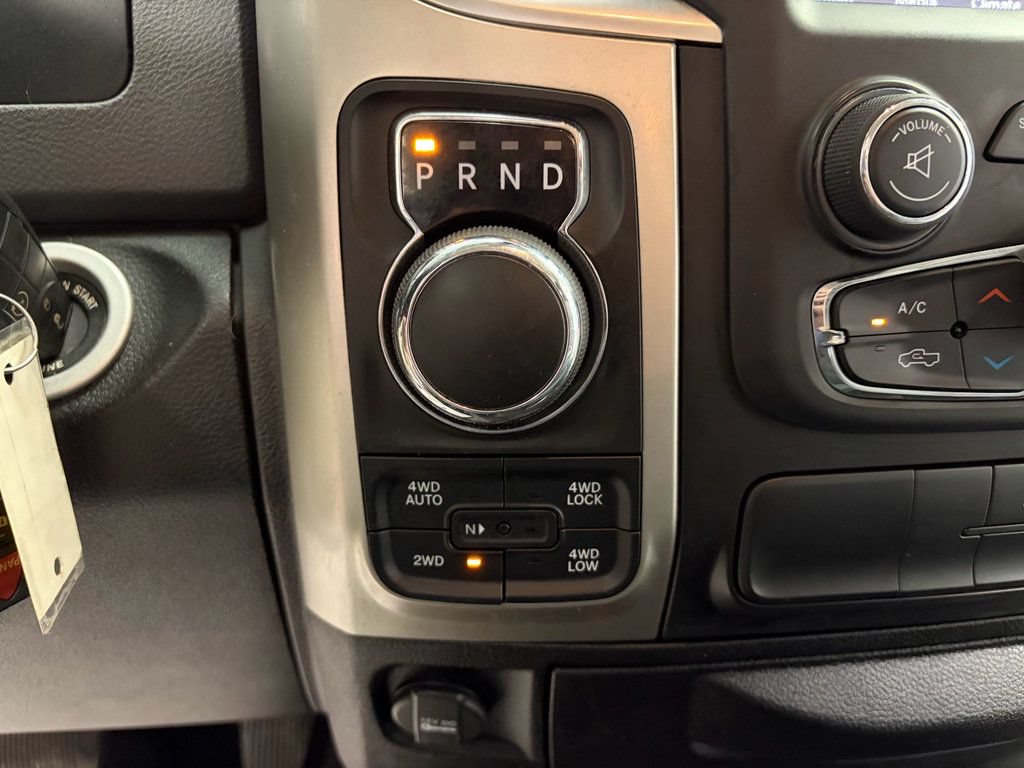 Used 2019 RAM 1500 Big Horn AWD/4WD image 18