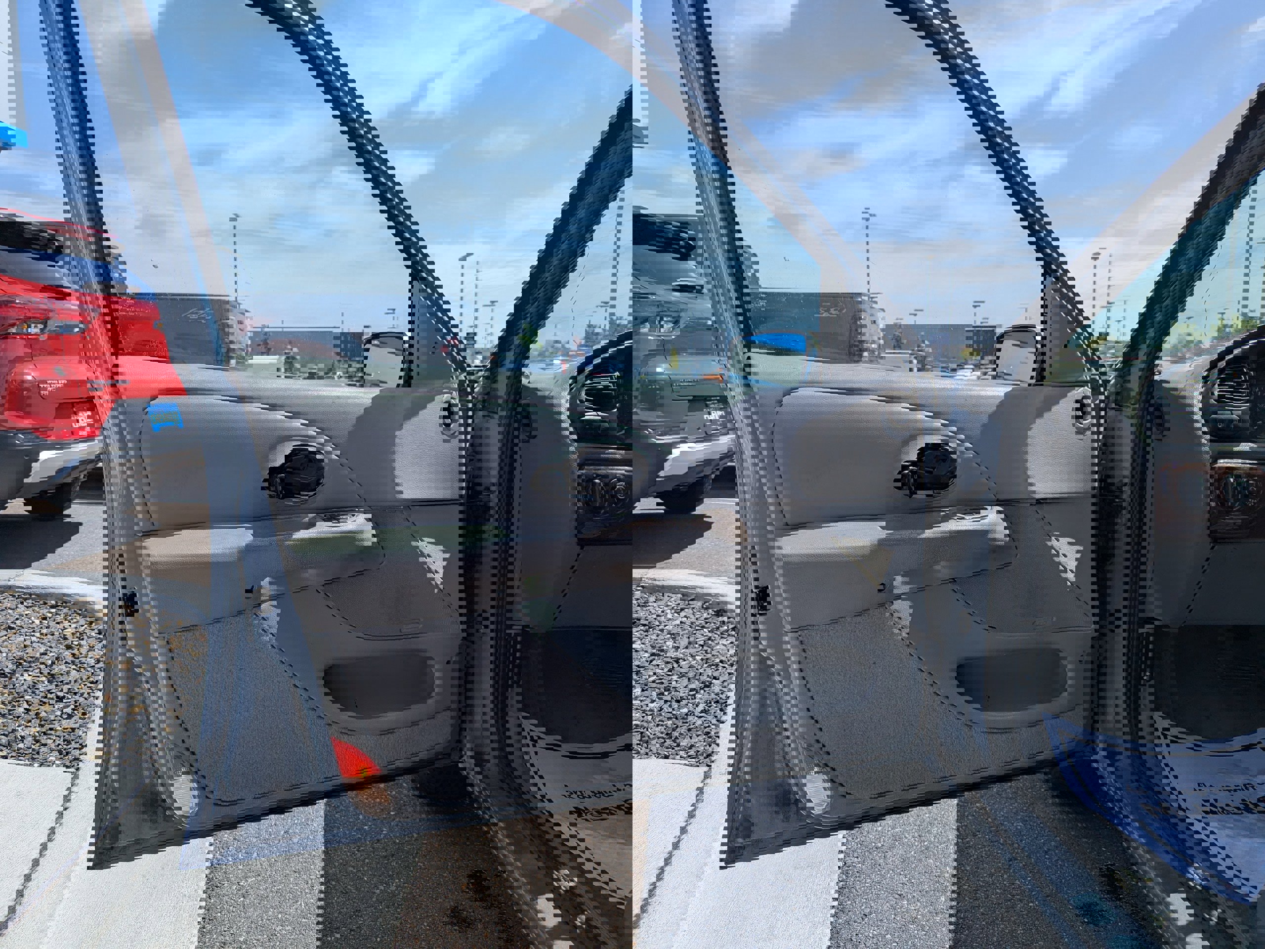 Used 1999 Mercury Mystique LS image 10