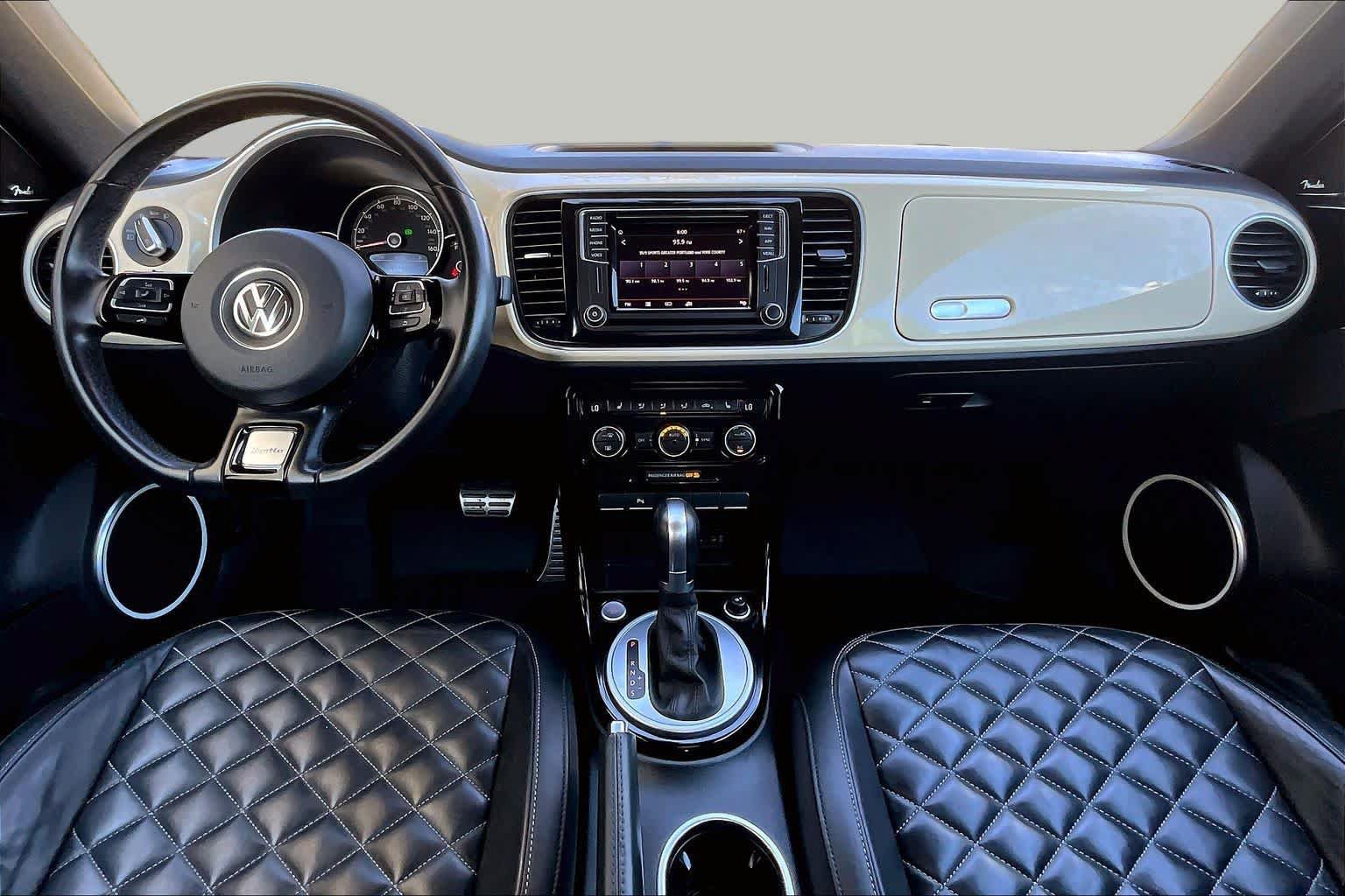 Used 2019 Volkswagen Beetle 2.0T Final Edition SEL FWD image 15
