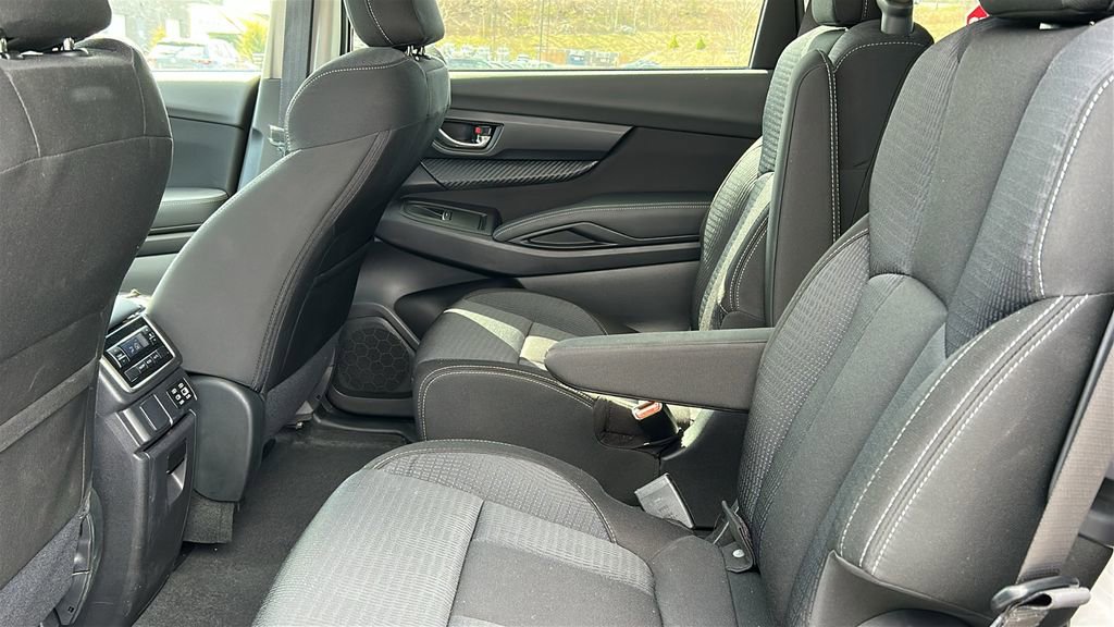 Used 2025 Subaru Ascent Premium image 22