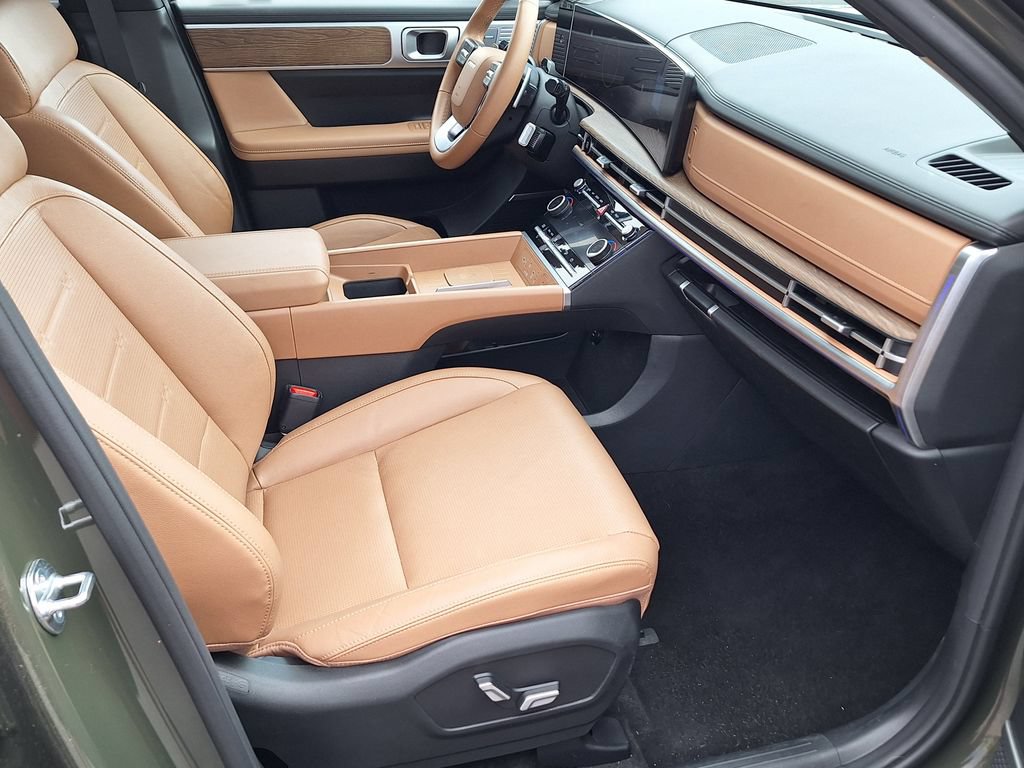 New 2025 Hyundai Santa Fe Limited AWD/4WD image 30