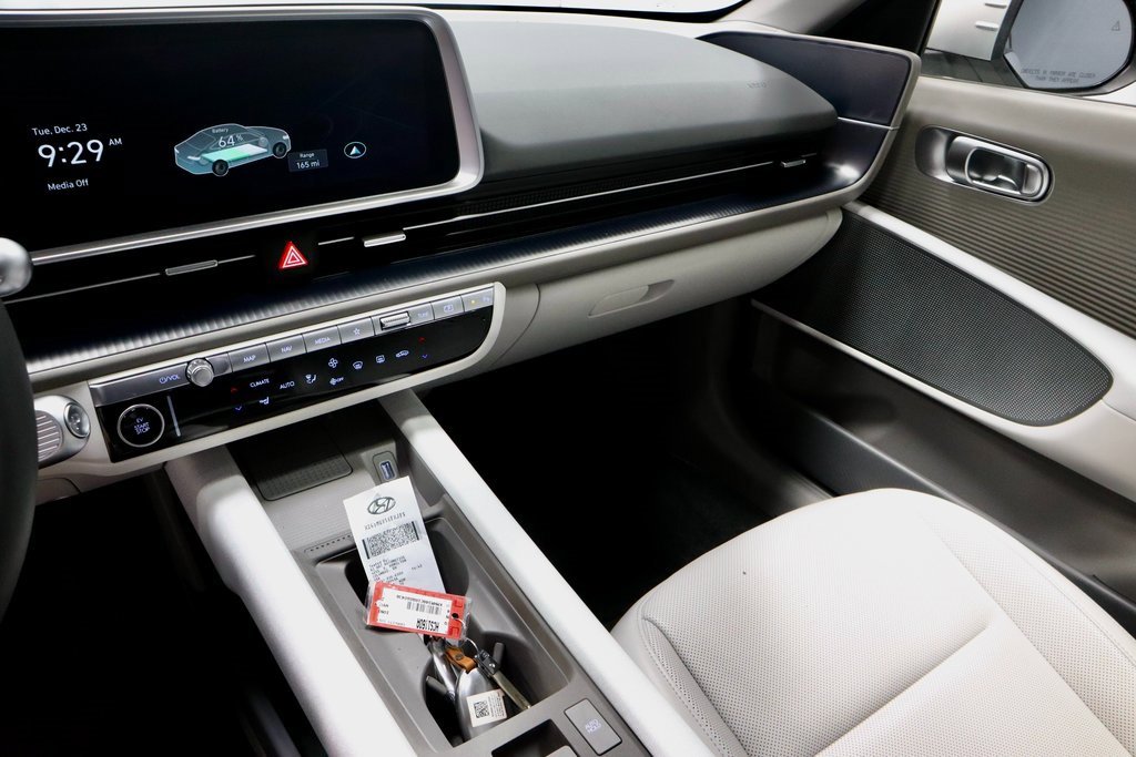 Certified 2024 Hyundai Ioniq 6 SEL image 32