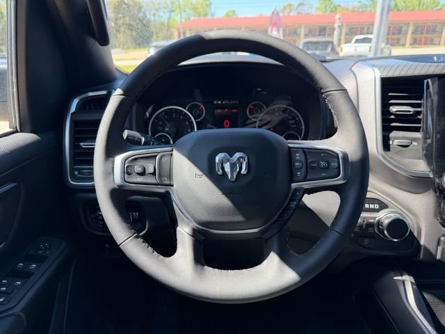 New 2026 RAM 1500 4x4 Crew Cab image 34